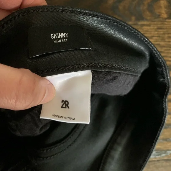 Express High-Rise Button Skinny Jeans with Buttons - Picture 6 of 6